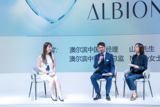 云图片