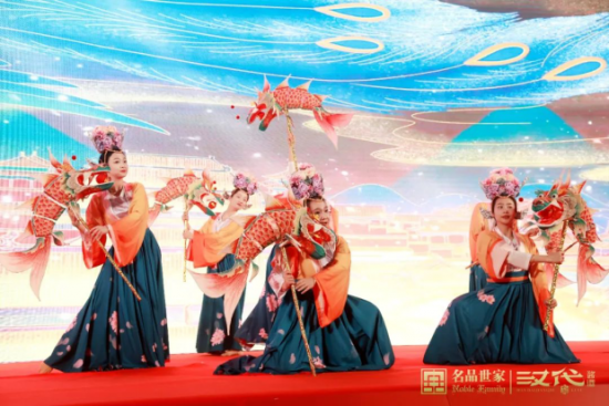 云图片